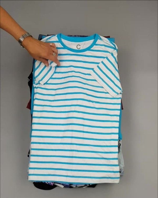 Фотография  892 - CUBUS детский микс лето (Children CUBUS mix)#15 кг, ЛОТ №2515 оптом в Сочи и Краснодарском крае