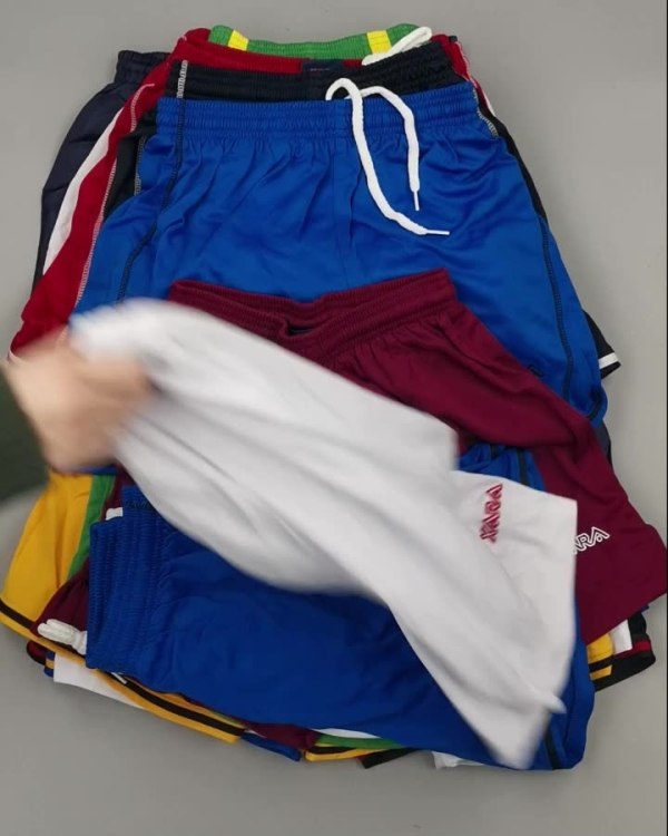 Фотография  970 - Шорты СПОРТ СТОК дети#5 кг, ЛОТ №3361 оптом в Сочи и Краснодарском крае
