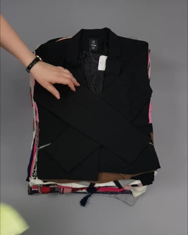 Фотография  904 - LPP Spring mix#20 кг, ЛОТ №3728 оптом в Сочи и Краснодарском крае