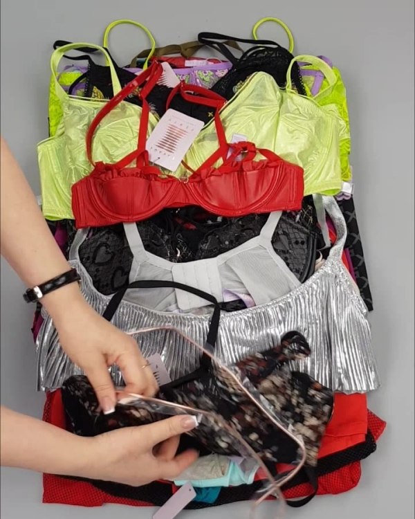 Фотография  608 - Нижнее белье Savage#50 шт, ЛОТ №4036 оптом в Сочи и Краснодарском крае