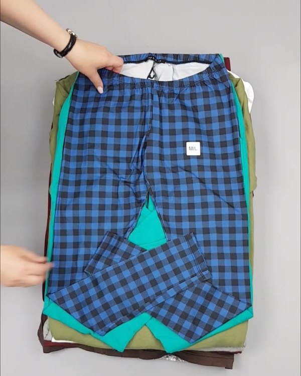 Фотография  906 - CIRCUS mix #11,8 кг, ЛОТ №4284 оптом в Сочи и Краснодарском крае