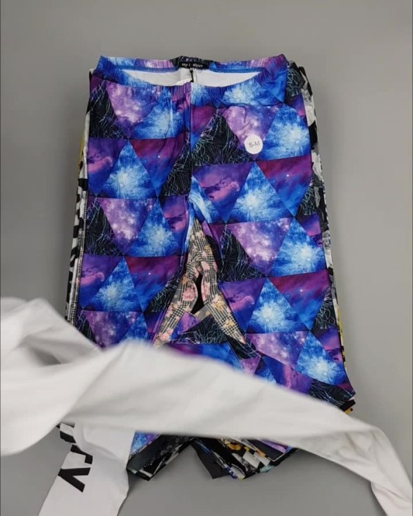 Фотография  920 - Лосины CIRCUS #6,4 кг, ЛОТ №4325 оптом в Сочи и Краснодарском крае