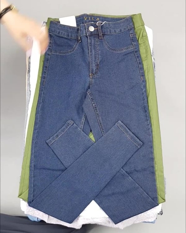 Фотография  664 - VILA Summer mix#15 кг, ЛОТ №4356 оптом в Сочи и Краснодарском крае