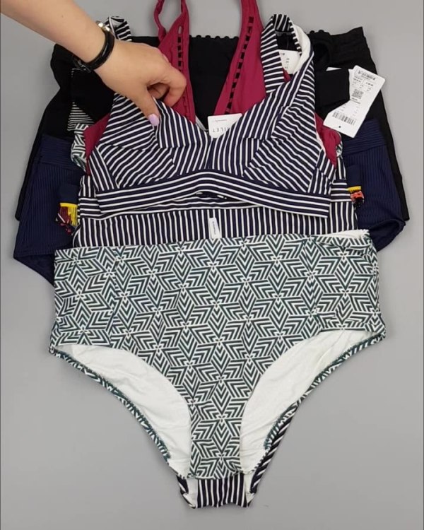 Фотография  414 - Купальники Chantelle#23 шт, ЛОТ №4412 оптом в Сочи и Краснодарском крае