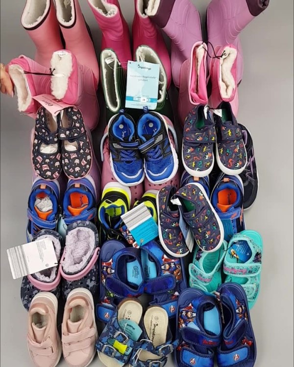 Фотография  775 - Обувь ALDI дети лето#10 кг, ЛОТ №4456 оптом в Сочи и Краснодарском крае