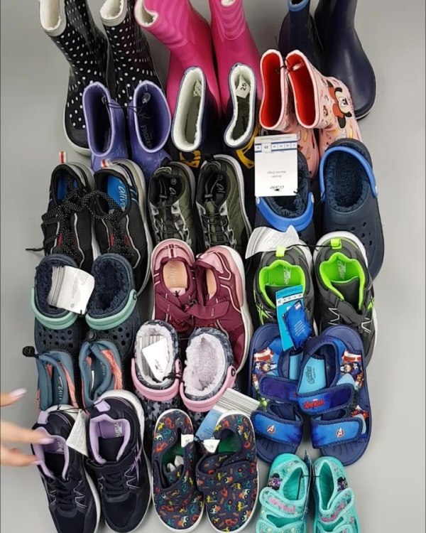 Фотография  517 - Обувь ALDI дети лето#10 кг, ЛОТ №4457 оптом в Сочи и Краснодарском крае