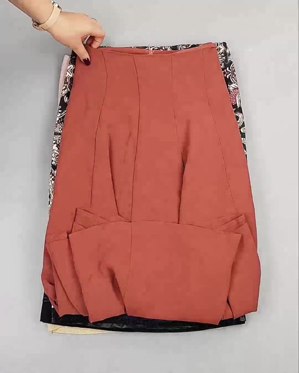 Фотография  174 - Юбки Корея#20 шт, ЛОТ №5062 оптом в Сочи и Краснодарском крае