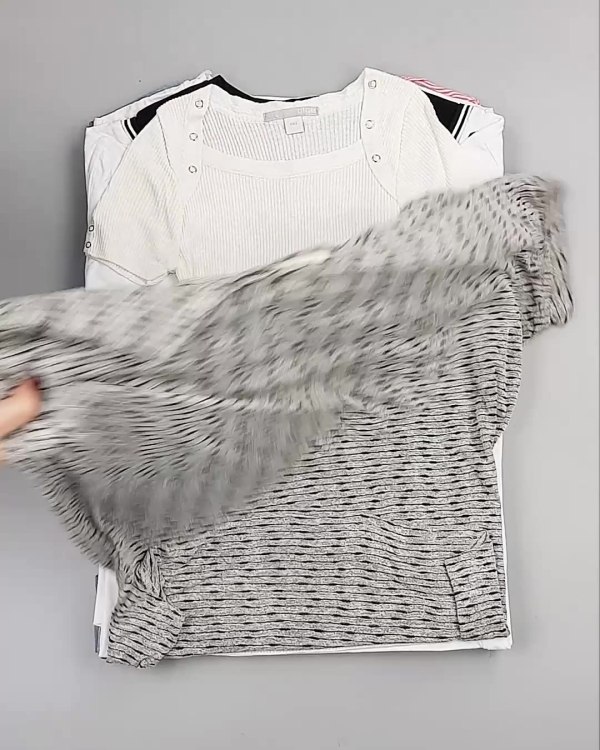 Фотография  321 - Футболки Корея#20 шт, ЛОТ №5068 оптом в Сочи и Краснодарском крае