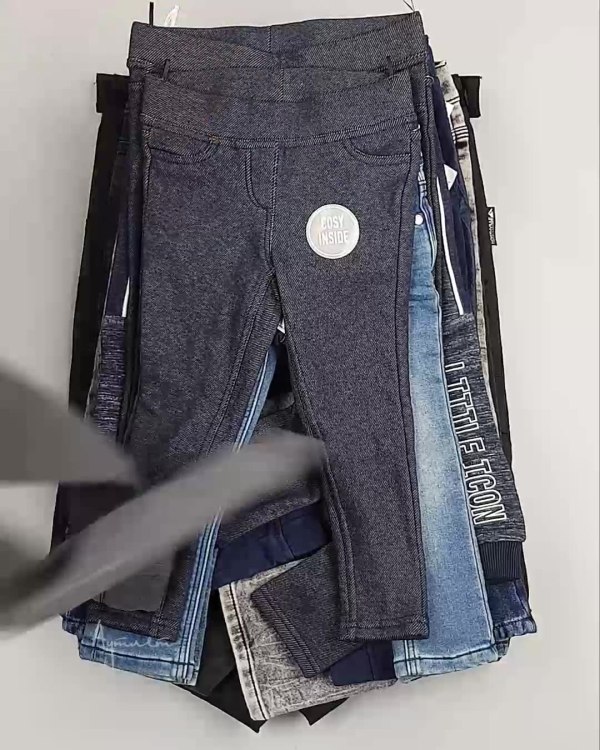 Фотография  686 - Брюки, джинсы дети C&A #5 кг, ЛОТ №5461 оптом в Сочи и Краснодарском крае