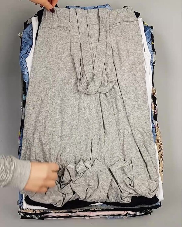 Фотография  210 - Платья Корея#20 шт, ЛОТ №5613 оптом в Сочи и Краснодарском крае