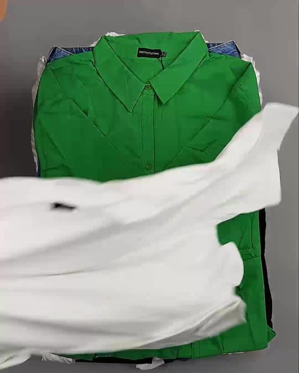 Фотография  980 - Англия СТОК лето#15 кг, ЛОТ №6003 оптом в Сочи и Краснодарском крае