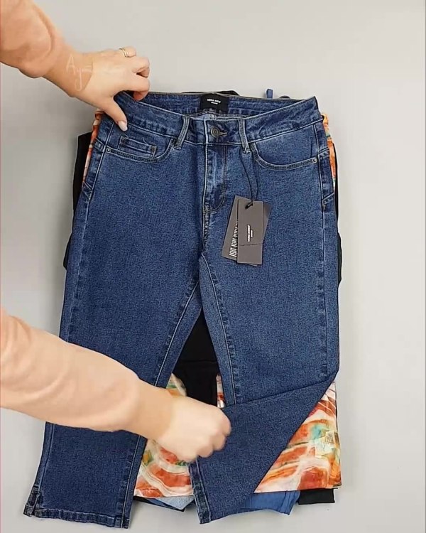 Фотография  637 - Англия СТОК лето#15 кг, ЛОТ №6004 оптом в Сочи и Краснодарском крае