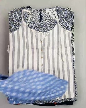 Фотография  881 - Блузки Bestseller 44#5 кг, ЛОТ №6082 оптом в Сочи и Краснодарском крае