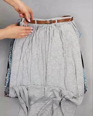 Фотография  725 - Юбки Bestseller 44#5 кг, ЛОТ №6121 оптом в Сочи и Краснодарском крае