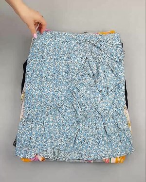 Фотография  904 - Юбки Bestseller 44#5 кг, ЛОТ №6123 оптом в Сочи и Краснодарском крае