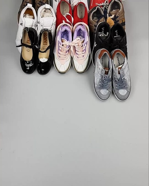 Фотография  431 - Обувь СТОК дети лето#15,7 кг, ЛОТ №6188 оптом в Сочи и Краснодарском крае