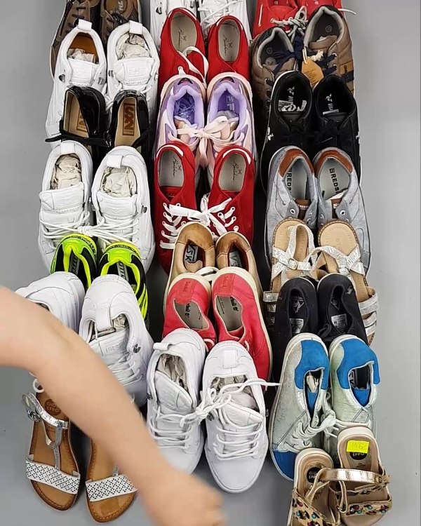 Фотография  708 - Обувь СТОК дети лето#15,7 кг, ЛОТ №6188 оптом в Сочи и Краснодарском крае