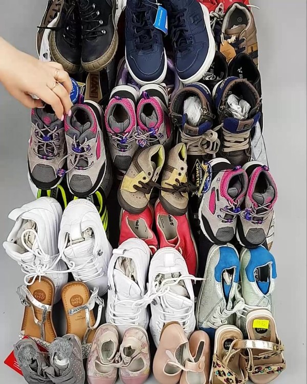 Фотография  409 - Обувь СТОК дети лето#15,7 кг, ЛОТ №6188 оптом в Сочи и Краснодарском крае