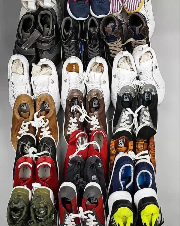 Фотография  322 - Обувь СТОК дети лето#15,4 кг, ЛОТ №6192 оптом в Сочи и Краснодарском крае