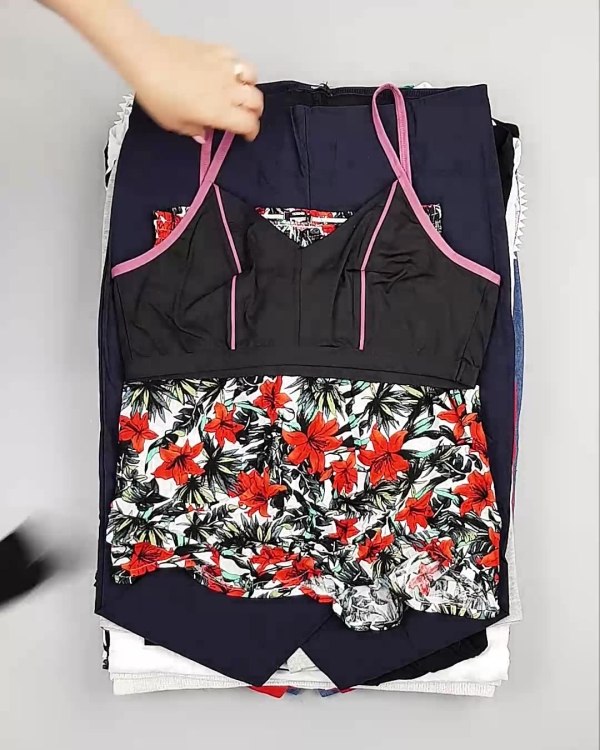 Фотография  629 - CALZEDONIA лето mix#50 шт, ЛОТ №6366 оптом в Сочи и Краснодарском крае