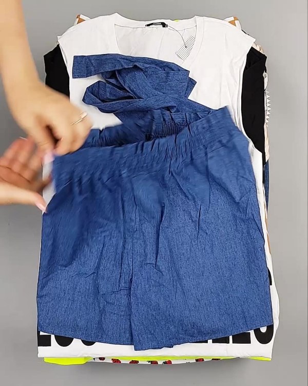 Фотография  815 - CALZEDONIA лето mix#50 шт, ЛОТ №6366 оптом в Сочи и Краснодарском крае