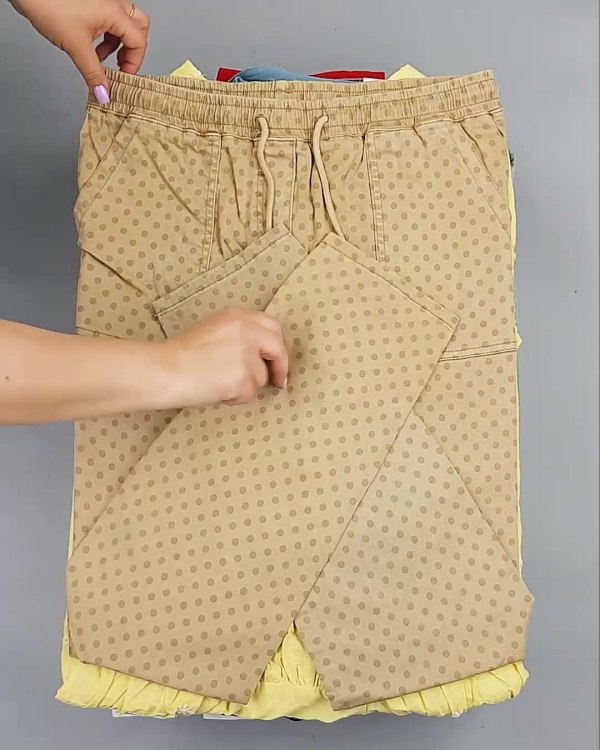 Фотография  375 - DK, Bestseller + Summer mix#15 кг, ЛОТ №6410 оптом в Сочи и Краснодарском крае