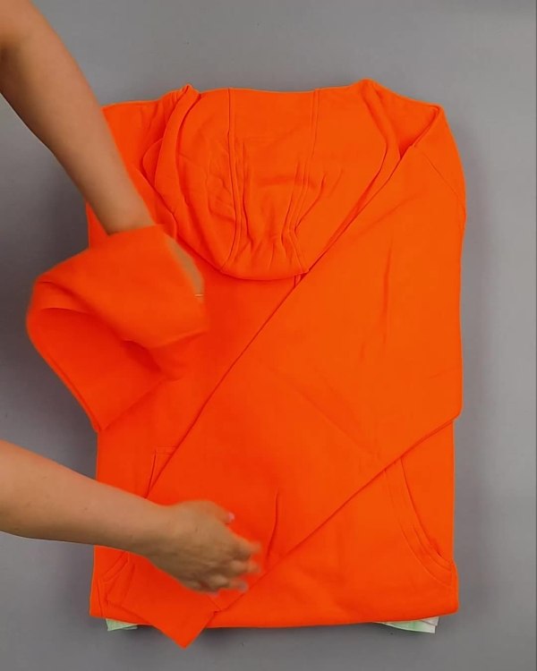 Фотография  524 - Толстовки СТОК CAN 0424#10 кг, ЛОТ №6425 оптом в Сочи и Краснодарском крае