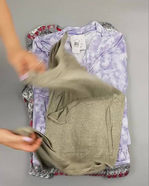 Фотография  185 - Домашняя одежда CAN#10 кг, ЛОТ №6482 оптом в Сочи и Краснодарском крае