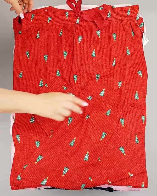 Фотография  701 - Домашняя одежда CAN#10 кг, ЛОТ №6482 оптом в Сочи и Краснодарском крае