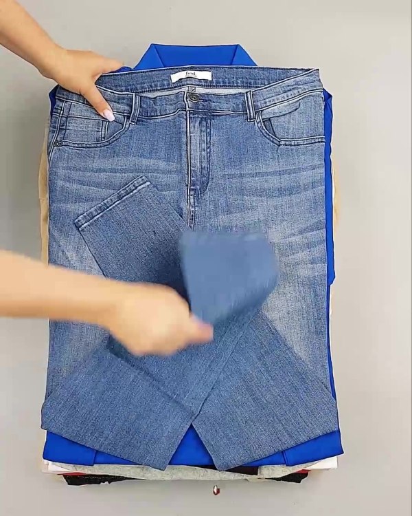 Фотография  825 - Англия СТОК зима#15 кг, ЛОТ №6617 оптом в Сочи и Краснодарском крае