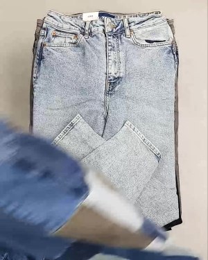 Фотография  188 - Джинсы женские Дания#10 кг, ЛОТ №6762 оптом в Сочи и Краснодарском крае