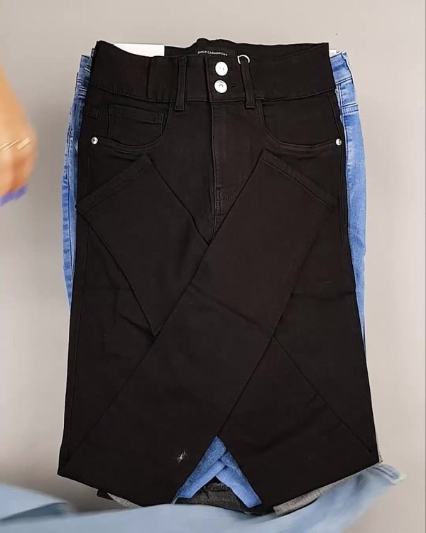 Фотография  359 - Джинсы женские Дания#10 кг, ЛОТ №6765 оптом в Сочи и Краснодарском крае