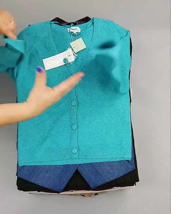 Фотография  377 - ONLY+Vero Moda Winter Mix 064#15 кг, ЛОТ №6844 оптом в Сочи и Краснодарском крае