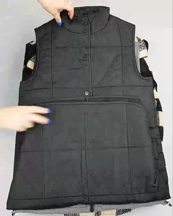 Фотография  132 - Верхняя одежда Дания#10,2 кг ЛОТ №6911 оптом в Сочи и Краснодарском крае