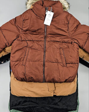 Купить Верхняя одежда VILA#10 кг, ЛОТ №6823 оптом в Сочи и Краснодарском крае