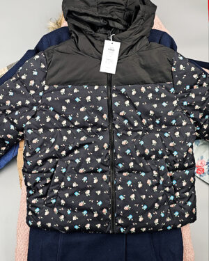 Купить Верхняя одежда VILA#10,2 кг, ЛОТ №6826 оптом в Сочи и Краснодарском крае