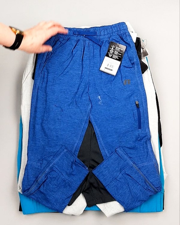 Фотография  961 - Спортивные костюмы дети CAN#6 кг оптом в Сочи и Краснодарском крае