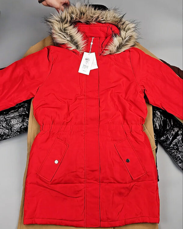 Фотография  606 - Верхняя одежда VILA#10,2 кг, ЛОТ №6825 оптом в Сочи и Краснодарском крае