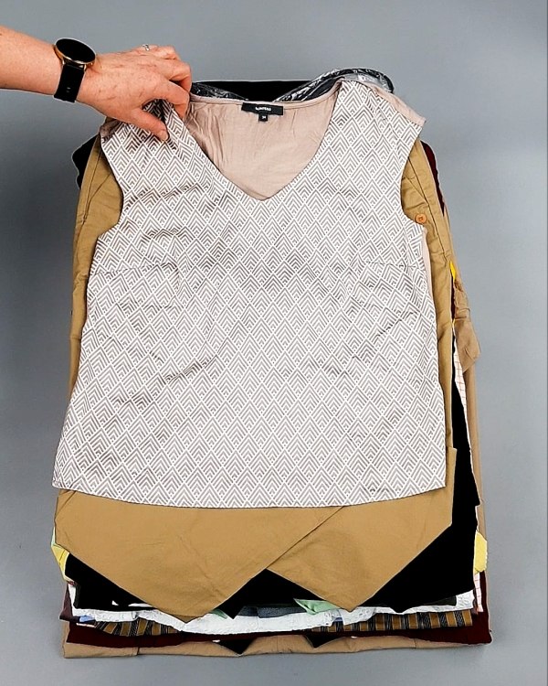 Фотография  210 - DK, Bestseller + Summer mix#15 кг оптом в Сочи и Краснодарском крае