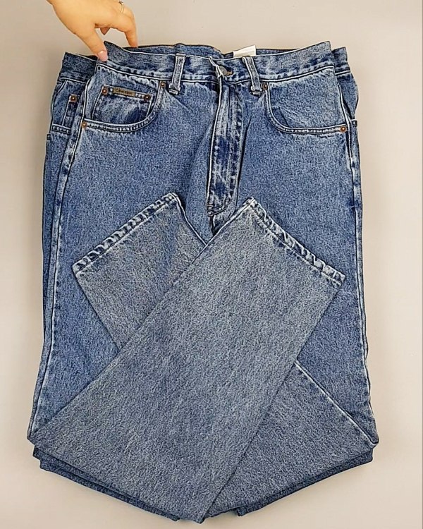 Фотография  939 - Джинсы CALVIN KLEIN муж #7,6 кг, ЛОТ №7020 оптом в Сочи и Краснодарском крае