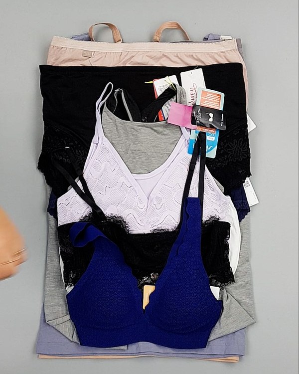 Фотография  765 - Нижнее белье TRIUMPH 104#33 шт, ЛОТ №7136 оптом в Сочи и Краснодарском крае