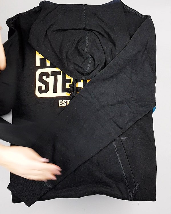 Фотография  458 - HOODIE CAN 084#10 кг, ЛОТ №7033 оптом в Сочи и Краснодарском крае