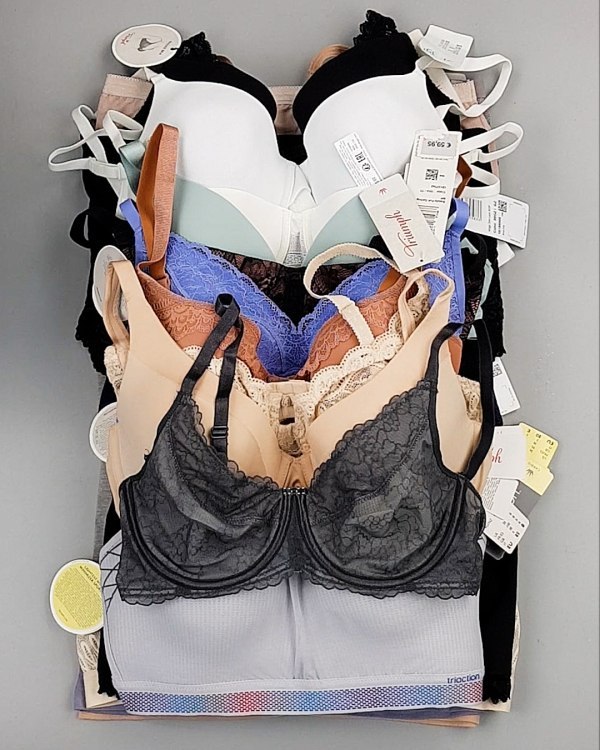 Фотография  416 - Нижнее белье TRIUMPH 104#33 шт, ЛОТ №7136 оптом в Сочи и Краснодарском крае