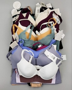 Купить Нижнее белье TRIUMPH 104#33 шт, ЛОТ №7134 оптом в Сочи и Краснодарском крае