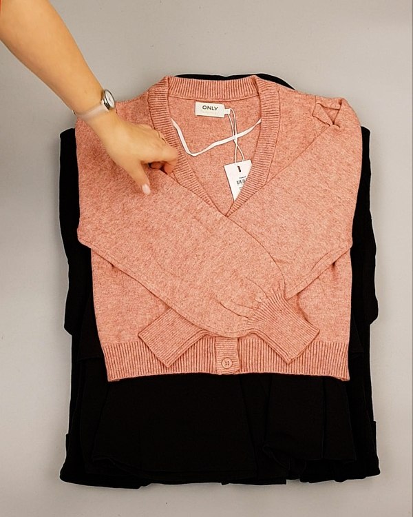 Фотография  623 - ONLY Winter mix 104#15 кг, ЛОТ №7182 оптом в Сочи и Краснодарском крае