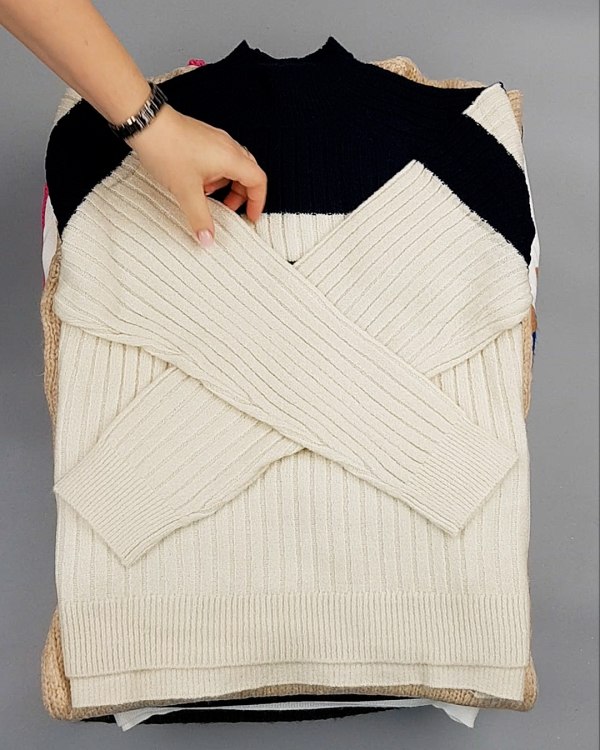 Фотография  236 - Джемпера Bestseller 104#7 кг, ЛОТ №7229 оптом в Сочи и Краснодарском крае