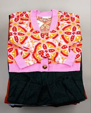 Купить Кардиганы VILA W 104#7 кг, ЛОТ №7384 оптом в Сочи и Краснодарском крае