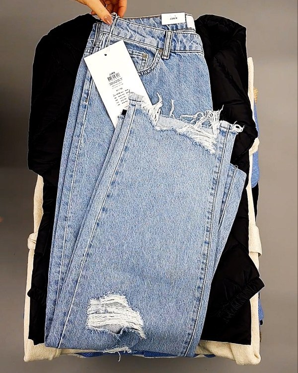 Фотография  229 - Bestseller Winter В mix 114#15 кг, ЛОТ №7372 оптом в Сочи и Краснодарском крае