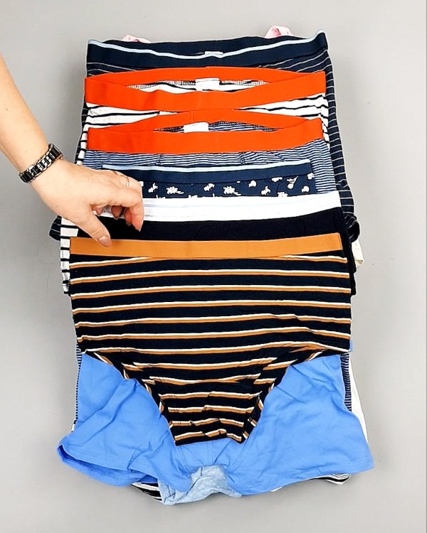 Фотография  983 - Нижнее белье TCM Kids 074#5 кг, ЛОТ №7395 оптом в Сочи и Краснодарском крае