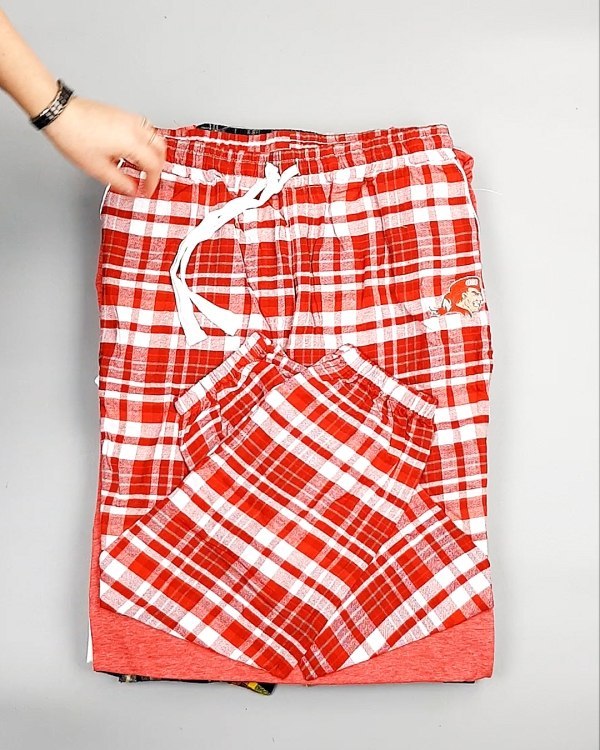 Фотография  677 - Домашняя одежда CAN 104#10 кг, ЛОТ №7328 оптом в Сочи и Краснодарском крае